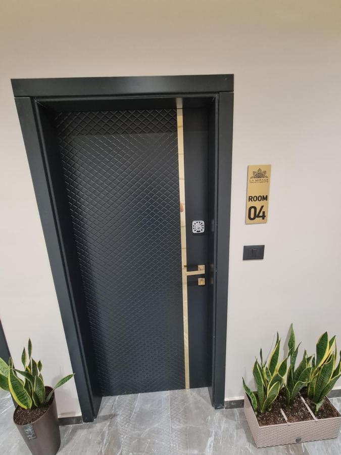La Mirage Apartment 04 ティラナ エクステリア 写真